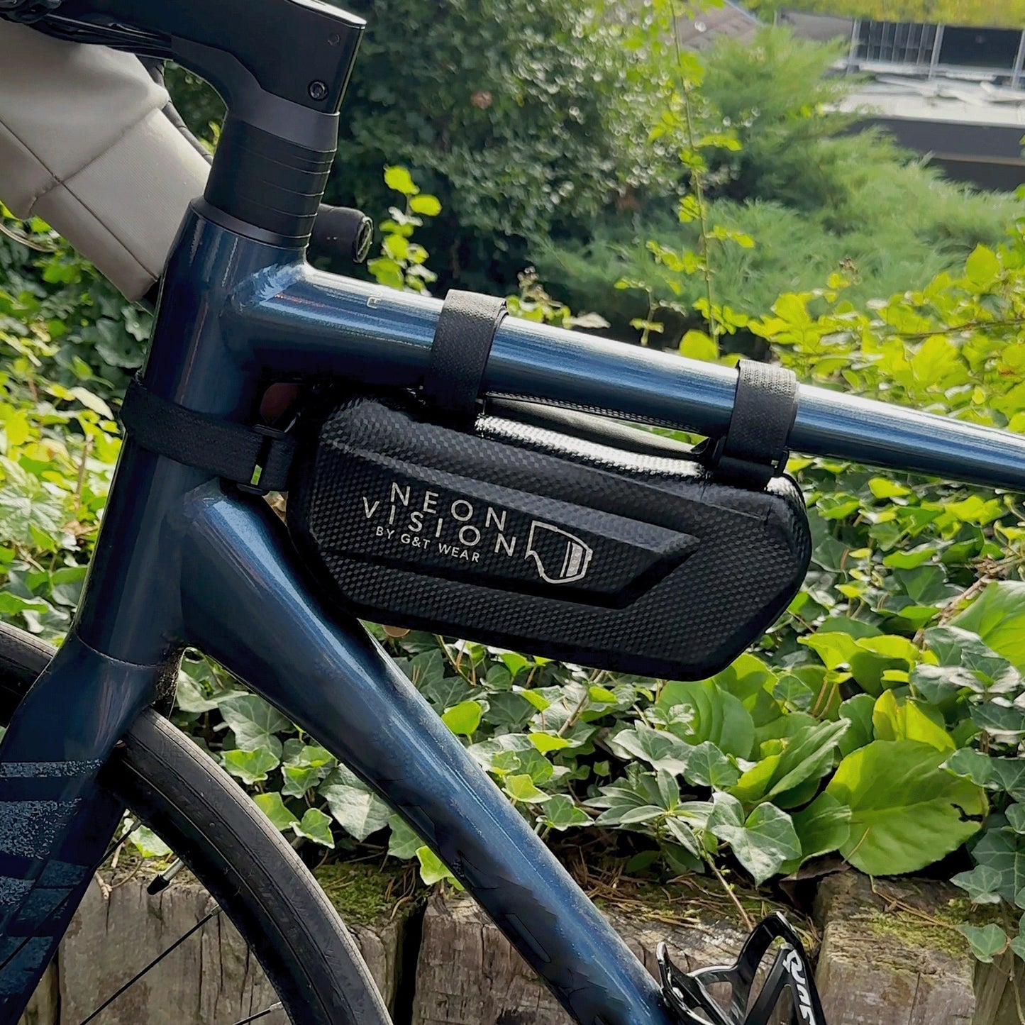 NeonVision CoreCase - GT Wear